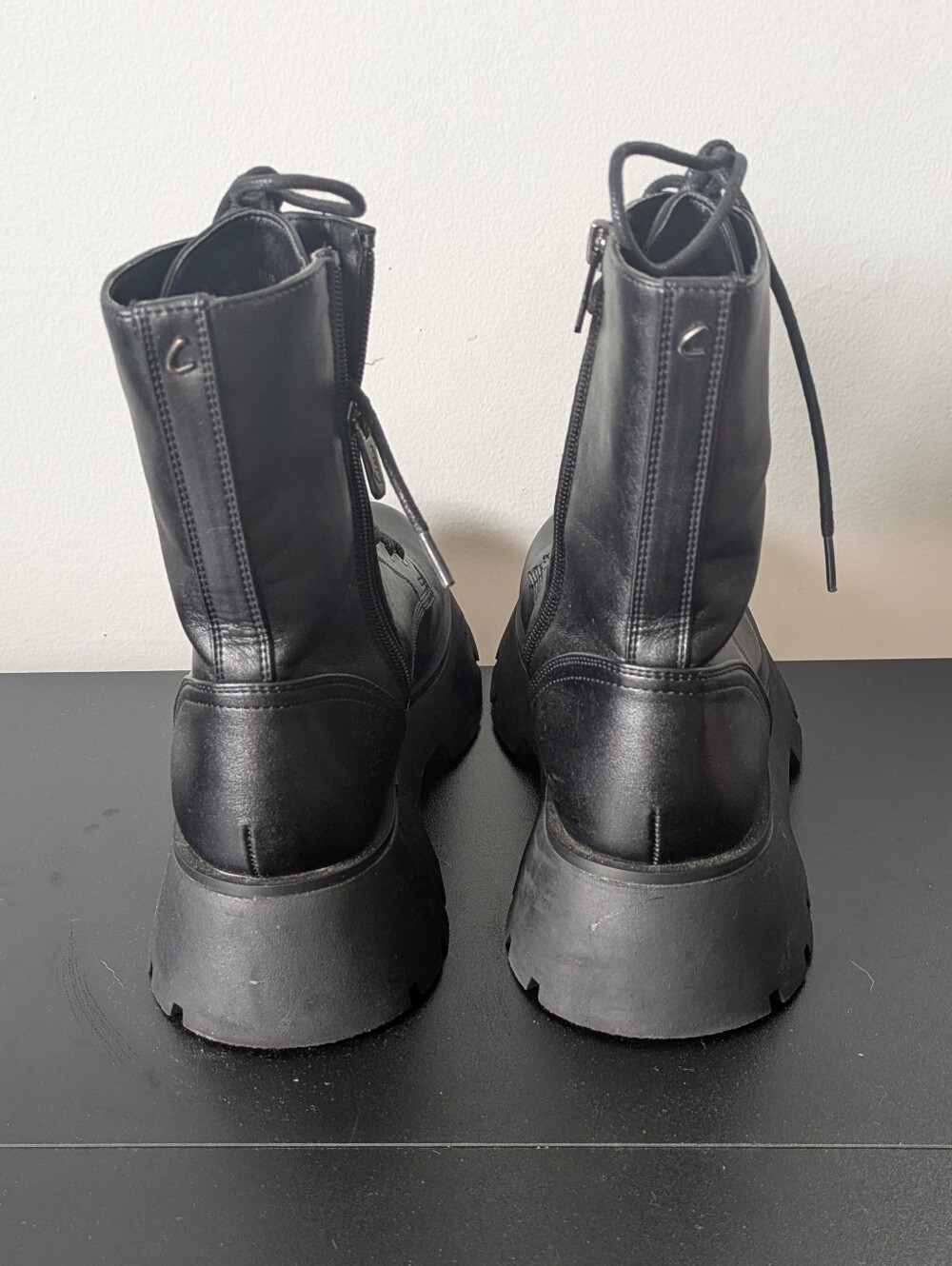 Circus by Sam Edelman Black Chunky Lug Sole Platform Combat Boots Size 10 - Picture 5 of 8
